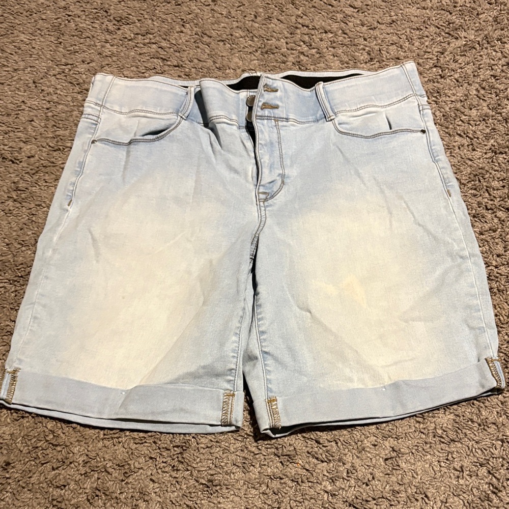 Apt. 9 Black Shorts with Gold Detailing